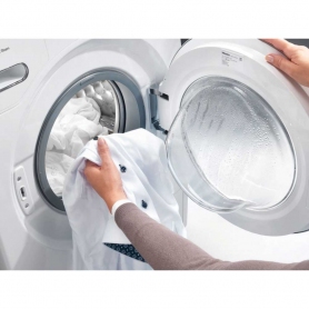 Miele 9kg 1400 Spin Washing Machine (white) - 1